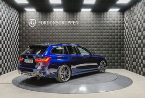 BMW 330 bild 9