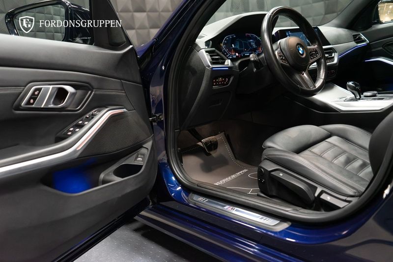 BMW 330 bild 14