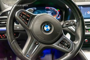 BMW 330 bild 17
