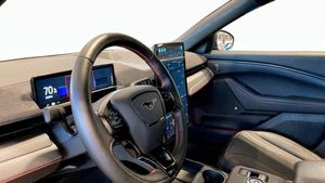 Ford Mustang Mach-E bild 11