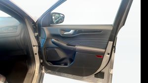 Ford Kuga bild 11