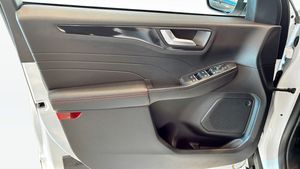 Ford Kuga bild 11