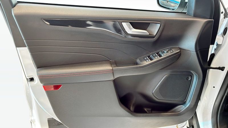 Ford Kuga bild 11