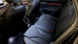 Skoda Enyaq bild 12