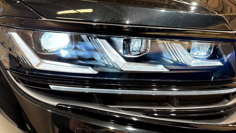 Volkswagen Touareg bild 18