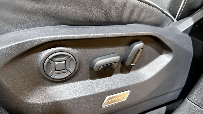 Volkswagen Touareg bild 19