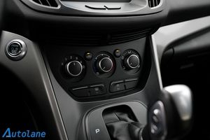 Ford Kuga bild 32