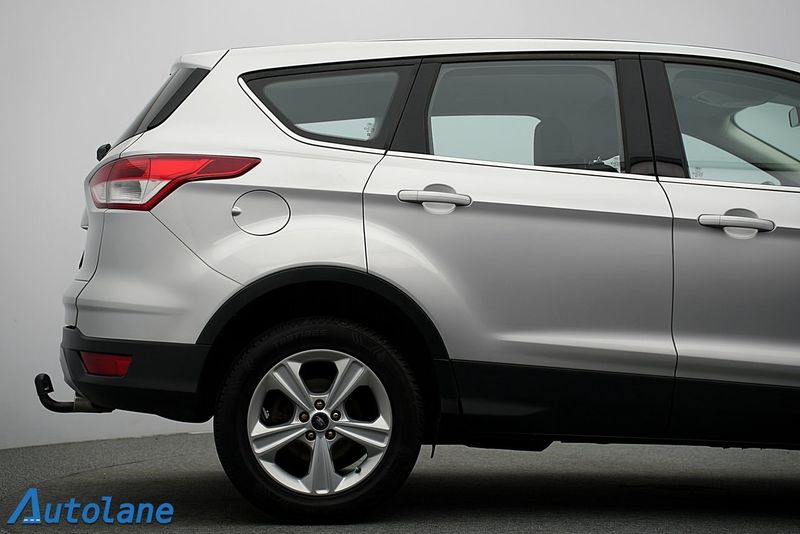 Ford Kuga bild 17