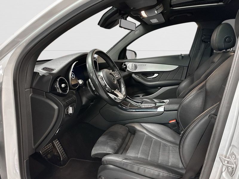 Mercedes GLC220 bild 9