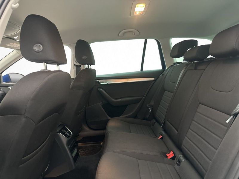 Skoda Octavia bild 17