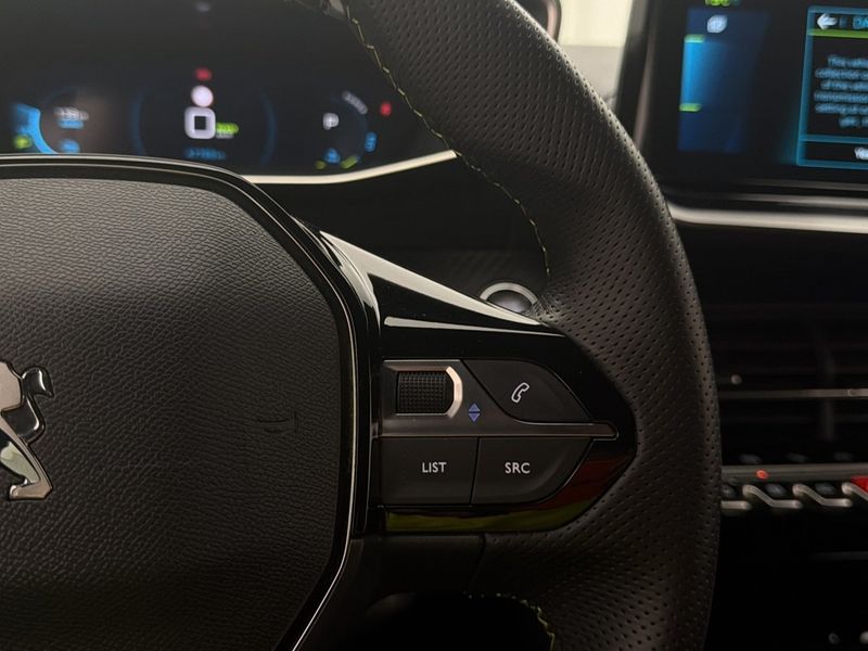 Peugeot e-2008 bild 19