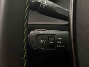 Peugeot e-2008 bild 15