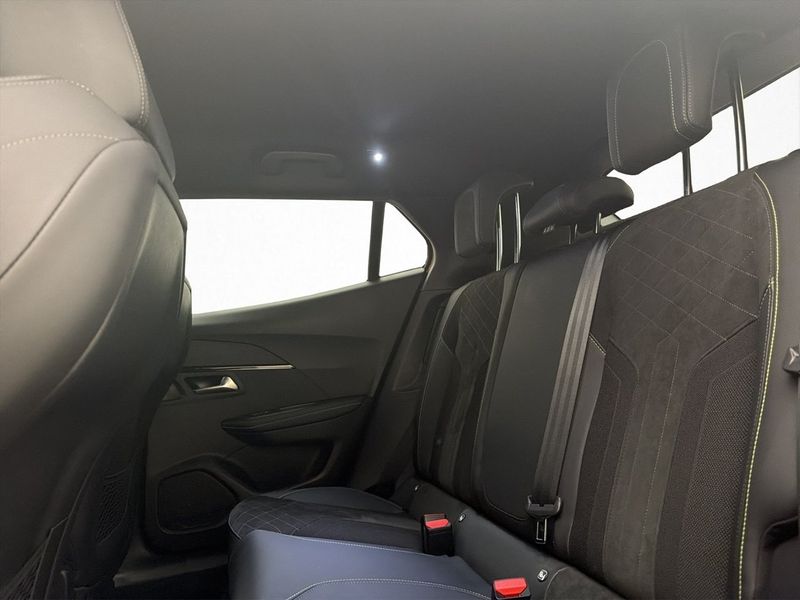 Peugeot e-2008 bild 28