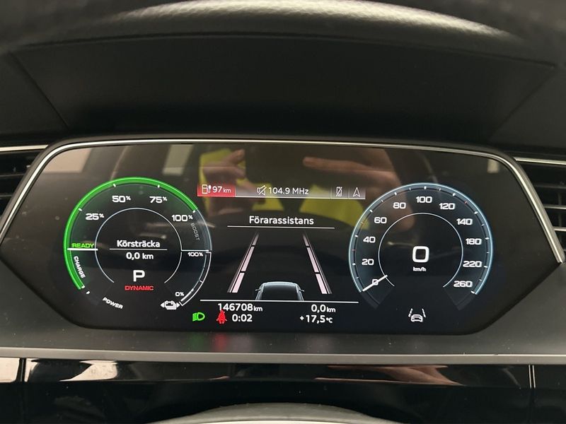 Audi e-tron bild 18