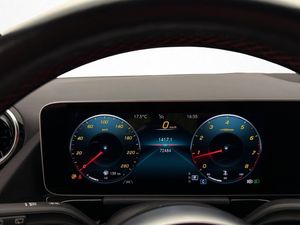 Mercedes GLA200 bild 17