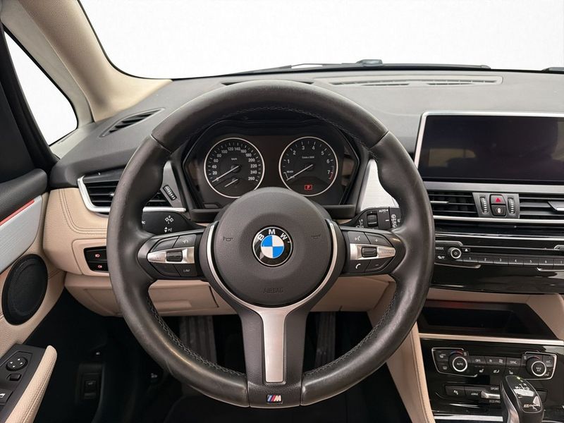 BMW 225 bild 13