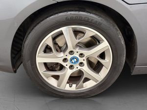 BMW 225 bild 32