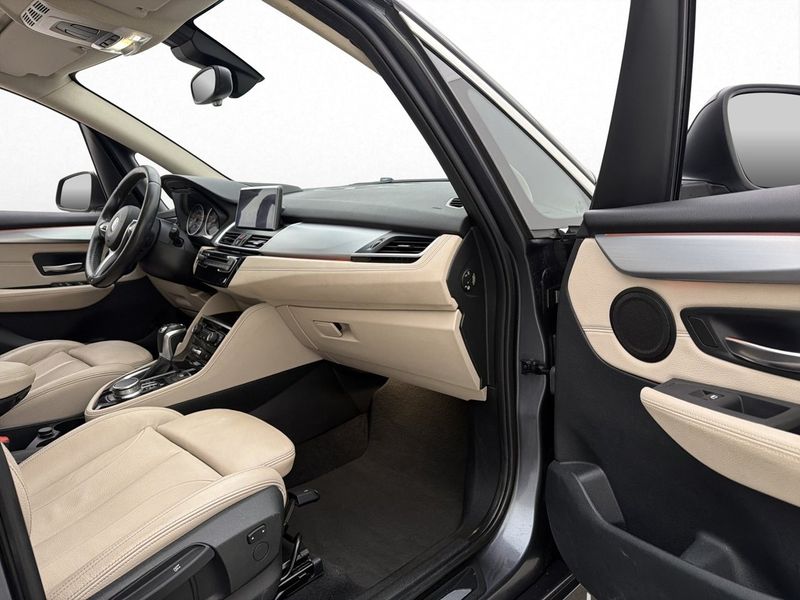 BMW 225 bild 27