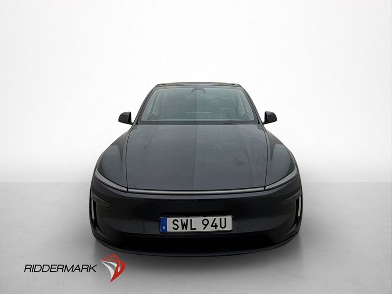 Tesla Model Y bild 2