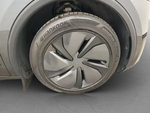 Tesla Model Y bild 35