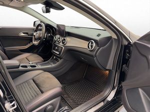 Mercedes CLA180 bild 27