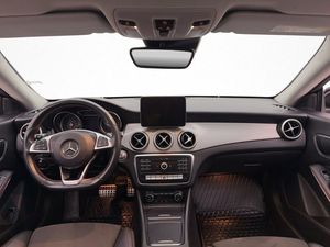 Mercedes CLA180 bild 14