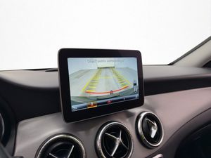 Mercedes CLA180 bild 20
