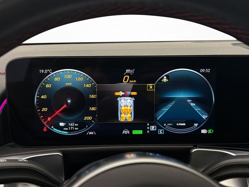 Mercedes EQB300 bild 15