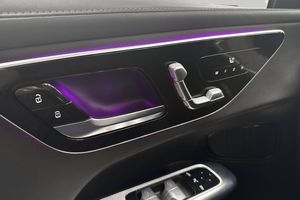 Mercedes GLC300 bild 17