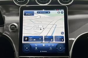 Mercedes GLC300 bild 15
