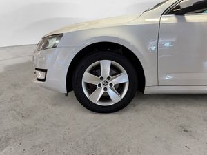 Skoda Octavia bild 6