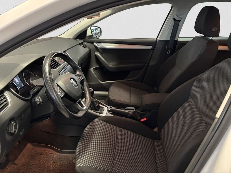 Skoda Octavia bild 7
