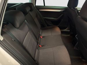 Skoda Octavia bild 11