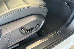Lynk & Co 08 bild 11