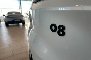 Lynk & Co 08 bild 13