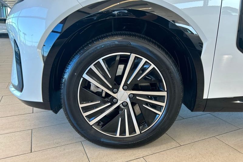 Lynk & Co 08 bild 19