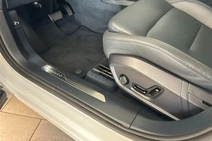 Lynk & Co 08 bild 21