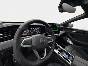 Volkswagen Passat bild 11