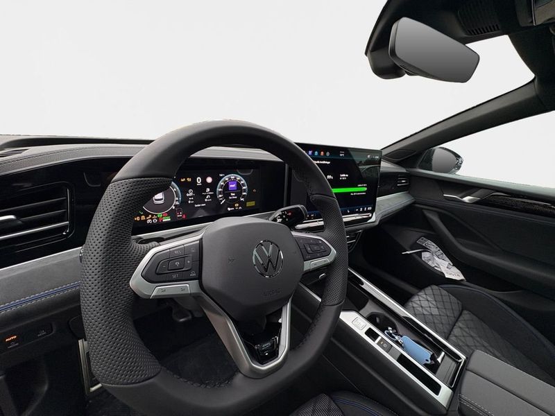 Volkswagen Passat bild 11