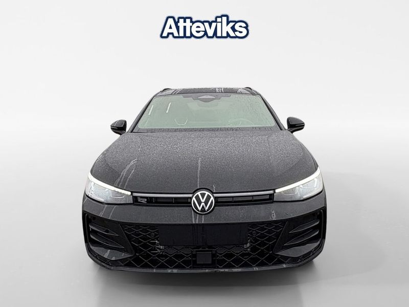 Volkswagen Passat bild 8
