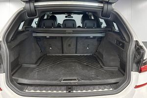 BMW 320 bild 6
