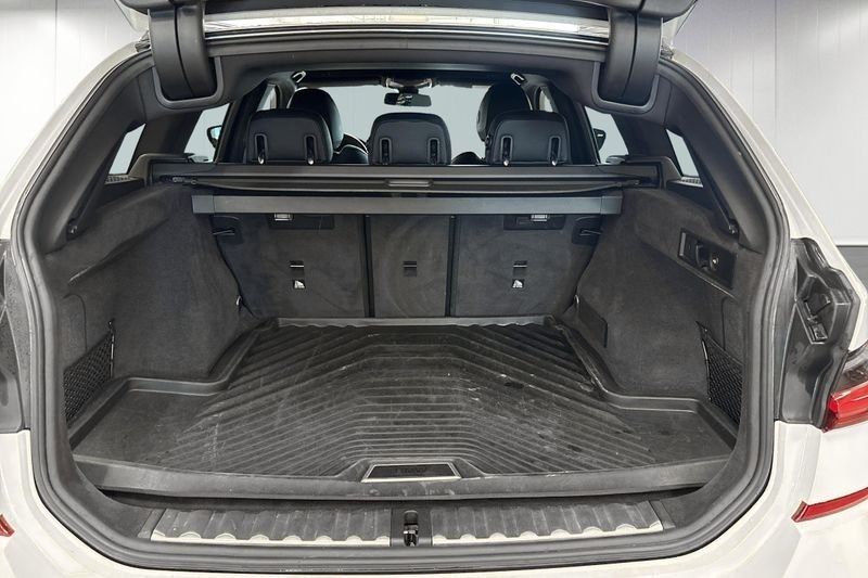 BMW 320 bild 6