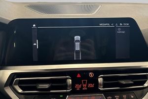 BMW 320 bild 16