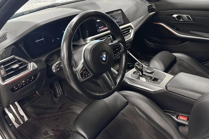 BMW 320 bild 7