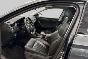 Skoda Superb bild 8