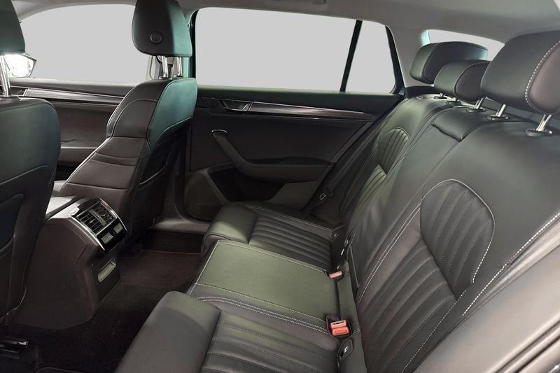 Skoda Superb bild 9