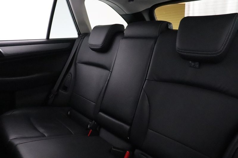 Subaru Outback bild 24