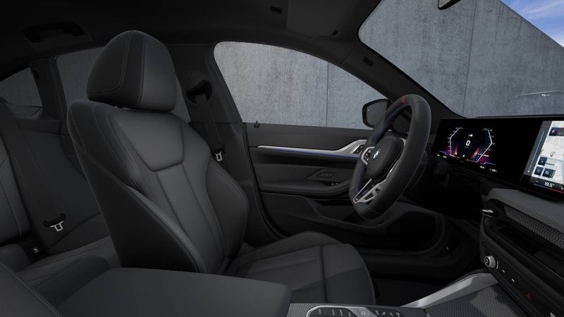 BMW i4 bild 6