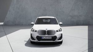BMW iX1 bild 2