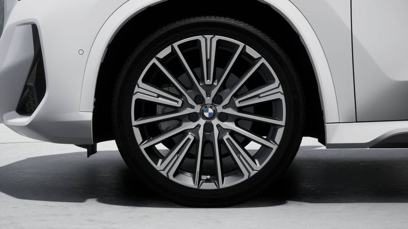 BMW iX1 bild 4